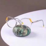 عینک طبی کائوچو استیت کد bl2804